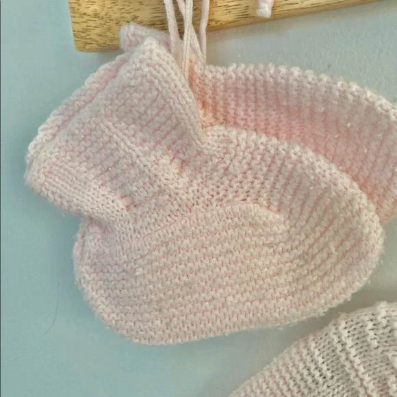 Handmade Knit Baby Set - Picture 3 of 3